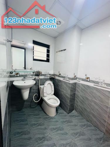 NHÀ ĐẸP TẠI ĐƯỜNG 19/5 VĂN QUÁN – LÝ TƯỞNG CHO NGƯỜI MUA ĐỂ Ở!!! - 1