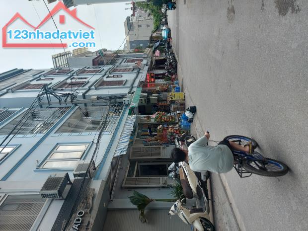 PHÂN LÔ VỈA HÈ -  PHÁO ĐÀI LÁNG - 2 MẶT THOÁNG MỞ CỬA - KINH DOANH ĐỈNH    Dt 50m x 5t mt - 5
