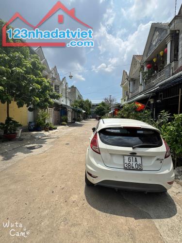 Chính Chủ Cần Bán  Nhà Gần Chợ Tân Long Dĩ An Full Thổ Cư