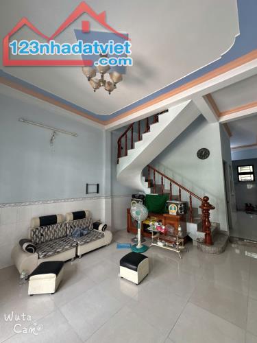 Chính Chủ Cần Bán  Nhà Gần Chợ Tân Long Dĩ An Full Thổ Cư - 2