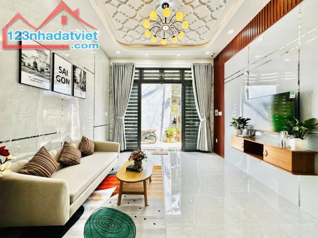 BÁN NHÀ MỚI XÂY HUỲNH VĂN NGHỆ P15 TÂN BÌNH - giá nhỉnh 3 tỷ TL