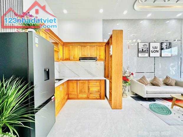 BÁN NHÀ MỚI XÂY HUỲNH VĂN NGHỆ P15 TÂN BÌNH - giá nhỉnh 3 tỷ TL - 1
