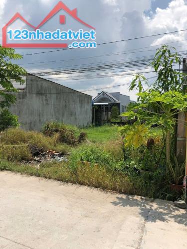 207m2 thổ cư ấp 3 xã Đức Hòa Đông giá 2,6 tỷ