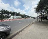 Bán Gấp Đất Mặt Tiền DT743 Gần Vincom Dĩ An Giá Giảm Mạnh 10 Tỷ
