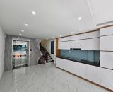 NHÀ ĐẸP KẺ TẠNH LONG BIÊN – LÔ GÓC, GARA ÔTÔ, THANG MÁY – DT 50M² – CHỈ HƠN 9 TỶ