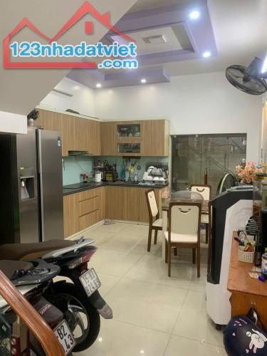 Bán nhà tuyến 2 Quán Nam, 62m 4 tầng, đường 7m, giá 6 tỉ - 2