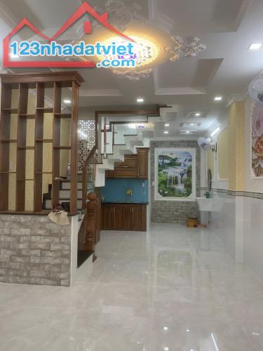 Cần bán gấp nhà Đinh Đức Thiện, Bình Chánh, 60m2, Giá Hot 1,8 Tỷ - 2
