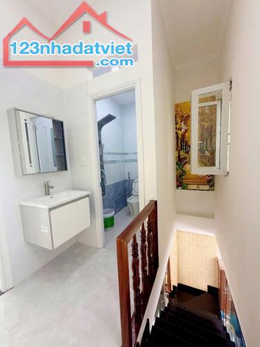 Cần bán gấp nhà Đinh Đức Thiện, Bình Chánh, 60m2, Giá Hot 1,8 Tỷ - 3