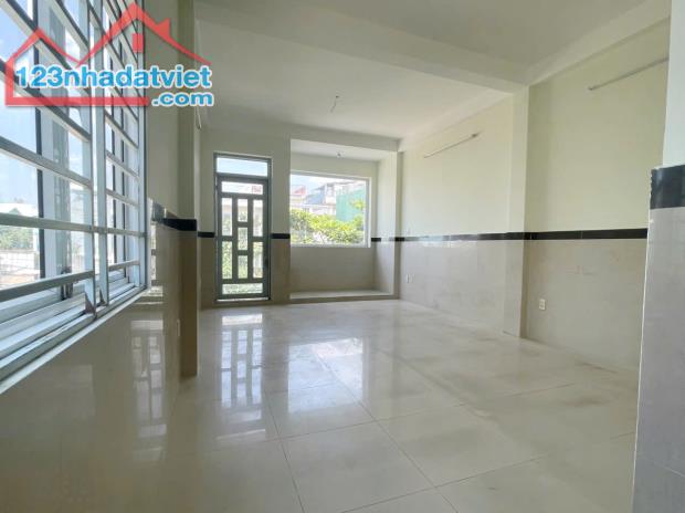 Bán nhà mặt tiền đường số 1 KDC Bình Hưng B/C, ngay bến xe Q8 - 2