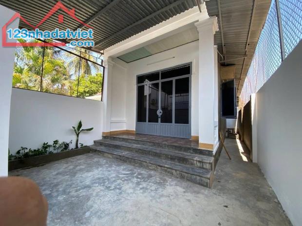 Cần Tiền bán nhanh Căn nhà ở Phan Văn Khải  Tân Phú Trung 116m2 Sổ Hồng riêng 600triêu