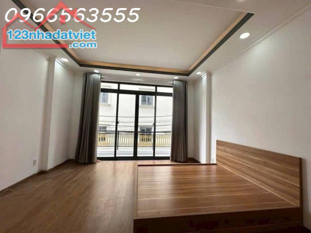 Cho thuê nhà nguyên căn - Hẻm 6m - Hoàng Quốc Việt - Quận 7- Giá thuê 25tr/th - 1