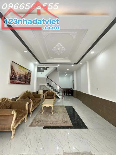 Cho thuê nhà nguyên căn - Hẻm 6m - Hoàng Quốc Việt - Quận 7- Giá thuê 25tr/th - 4