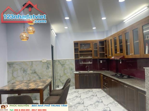 BÁN NHÀ 2 TẦNG MỚI – HXH HUỲNH TẤN PHÁT QUẬN 7 - DT 64M2 - GIÁ CHỈ 6.39 TỶ - NỞ HẬU TL - 1