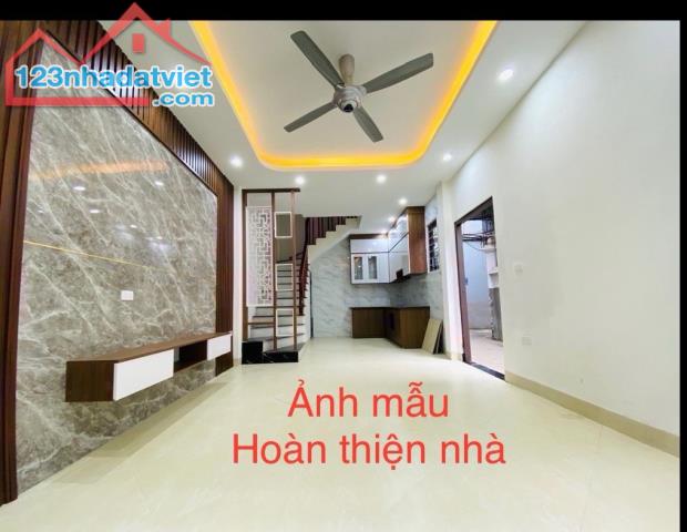 Bán nhà Ngọc Trục, Vị trí cực đẹp, 30m2, 5.9 tỷ - 1