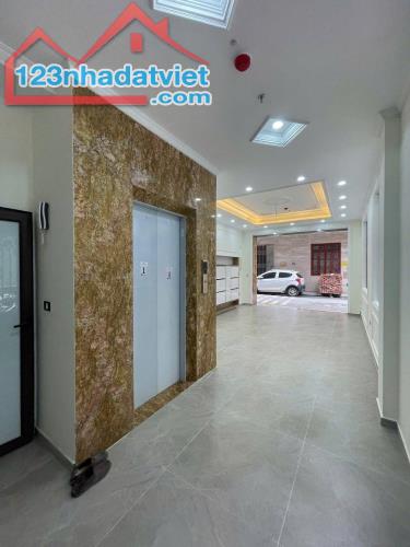 Siêu phẩm LÔ GÓC 9T Mặt phố Vĩnh Phúc, Ba Đình, 60m2, Vỉa hè- ô tô, 31,5 tỷ