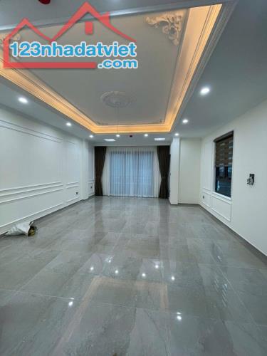Siêu phẩm LÔ GÓC 9T Mặt phố Vĩnh Phúc, Ba Đình, 60m2, Vỉa hè- ô tô, 31,5 tỷ - 1