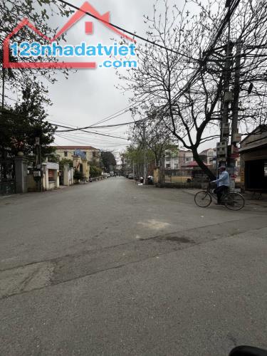 CHÍNH CHỦ B.Á.N MIẾNG ĐẤT HIẾM NGÕ THÔNG-Ô TÔ TẢI ĐỖ CỬA_30M RA PHỐ - 2