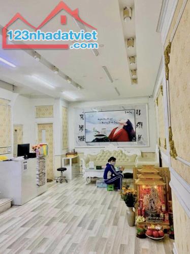 Bán nhà mặt phố Tuệ Tĩnh, quận Hai Bà Trưng, 102m2, 7 tầng thang máy, vỉa hè rộng, 55 tỷ!!