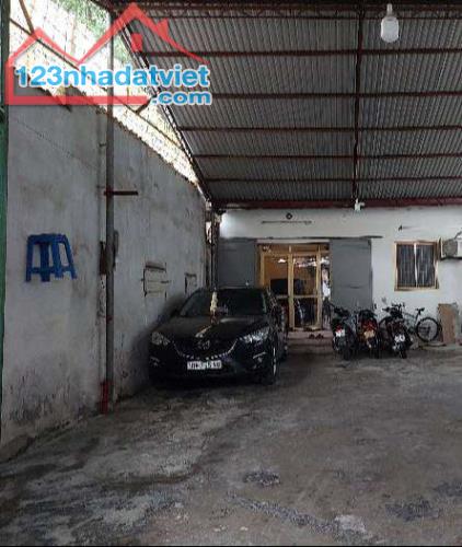 Bán nhà ở Hồng Tiến, Bồ Đề, sát mặt phố, ngõ oto vào rộng 142m, mặt tiền: 5.8m, 22 tỷ 4