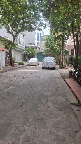 Nhà Hiếm Đấu Giá Mậu Lương, Kiến Hưng, Xa La, Phân Lô Vỉa Hè Ô Tô Tránh KD Đỉnh 50m2 12 Tỷ