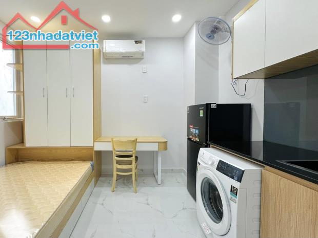 CCMN ĐỨC DIỄN 48M2X6 TẦNG, THANG MÁY, 9 PHÒNG KK, Ô TÔ GẦN,LÔ GÓC,8.9 TỶ - 1