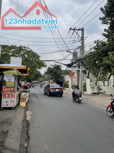 Nhà Mặt tiền XTT7 , KD cực sầm uất cạnh chợ đầu mối HM chỉ 7.69 tỷ TL.