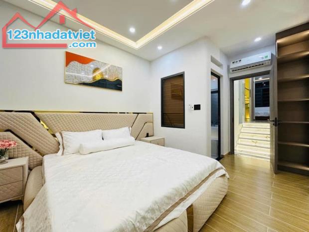 NHÀ ĐẸP 4 TẦNG - ĐƯỜNG SỐ 2,TRƯỜNG THỌ - GẦN GA METRO BÌNH THÁI - 8 TỶ 200