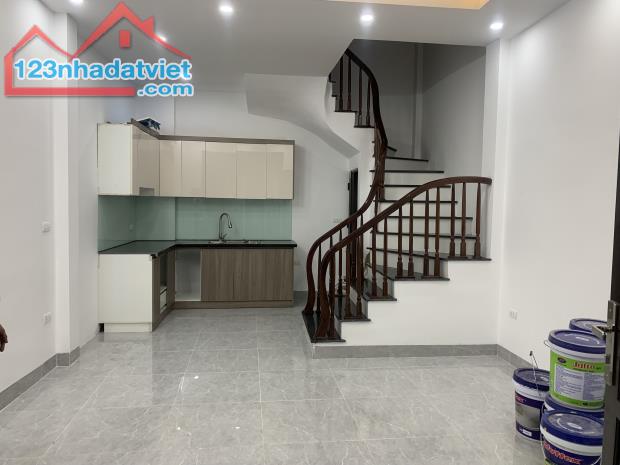 Nhà Xuân Đỉnh Ngoại Giao Đoàn 6 tầng 4 ngủ xây mới