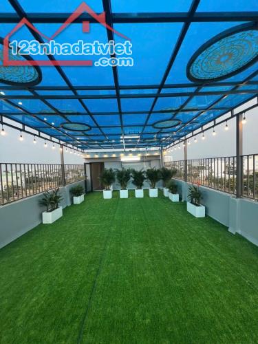 TÒA CĂN HỘ 5 TẦNG - ĐƯỜNG TRƯỜNG SA RỘNG 15M Ngay Bãi Tắm Tân Trả