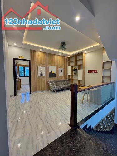 TÒA CĂN HỘ 5 TẦNG - ĐƯỜNG TRƯỜNG SA RỘNG 15M Ngay Bãi Tắm Tân Trả - 4