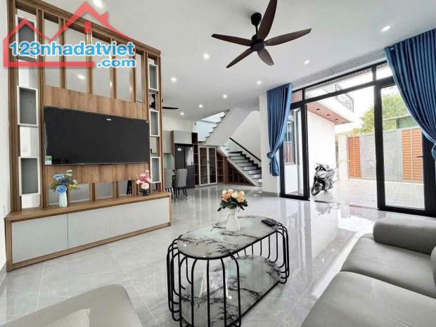 BIỆT THỰ MINI MẶT TIỀN KINH DOANH 105M2 SHR CHỈ 800TR SỞ HỮU NGAY - 1