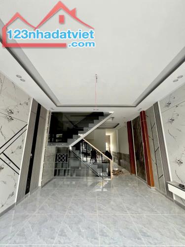 CỰC ĐẸP... CĂN NHÀ 125m2 SỔ HỒNG RIÊNG NGAY KDC LAVENDER - 1