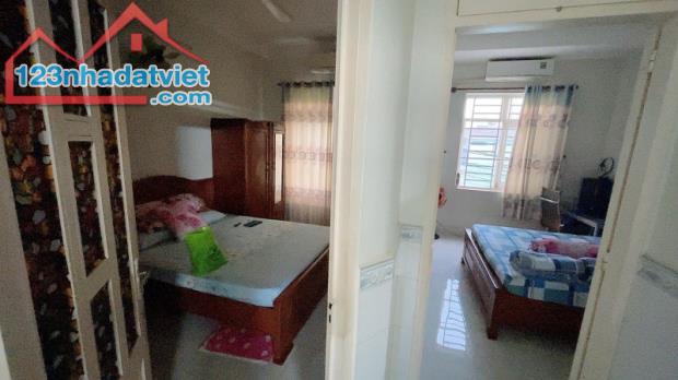 Bán nhà 3 tầng, 89m², 7.9 tỷ, Q.9, đường Đình Phong Phú - 3