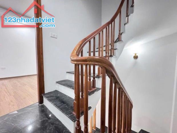 Bán nhà Cổ Nhuế 2 Bắc Từ Liêm mới xây 31m 5 tầng mặt tiền 5.8m, giá 6,7 tỷ. - 2