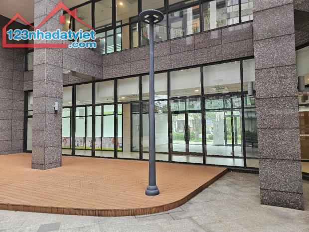 Bán nhanh  shop đế thương mai chung cư Starlake Tây Hồ Tây H9 Starlake, bắc từ Liêm, Hà - 3
