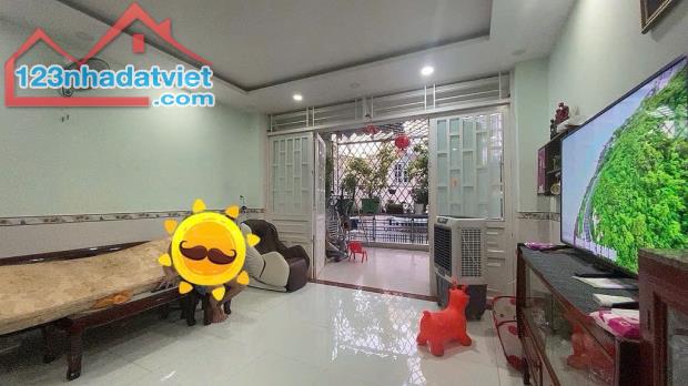 Nhà 4 tầng ( 5 x 15 ) đường 7m thông, khu Vip Lê Đức Thọ, Gò Vấp, p16. Giá bán chỉ 8,6 tỷ - 3