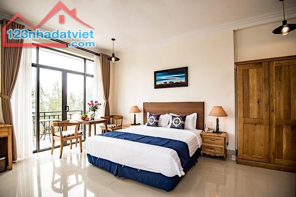 BÁN KHÁCH SẠN 42 PHÒNG MẶT TIỀN ĐƯỜNG HẠ LONG NGAY BÃI TẮM - PHƯỜNG 2