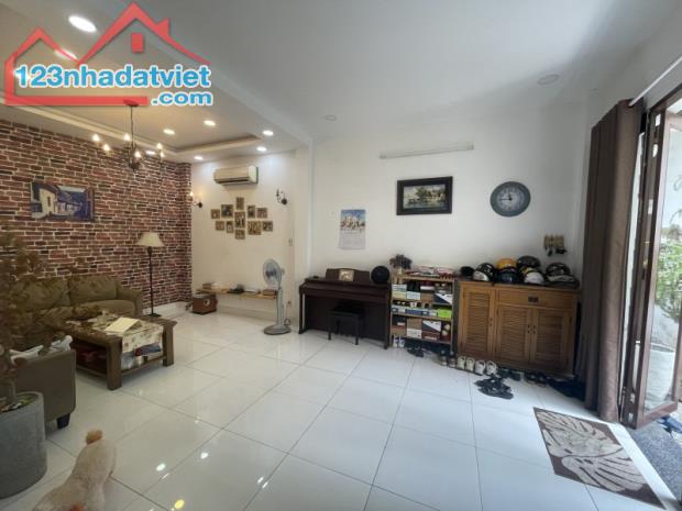 BÁN NHÀ BÌNH THẠNH BIỆT THỰ MINI HXH 100M2 3 TẦNG NỞ HẬU 7M SÁT MẶT TIỀN NGUYỄN VĂN ĐẬU - 4