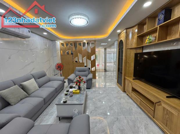 Bán nhà HXH 5 tầng mới đẹp lung linh Nguyễn Văn Khối 68m2 T.máy XỊN kế CV Làng Hoa 9.95 tỷ - 4