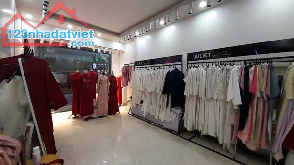 Bán gấp nhà Cát Cụt, Hồ Nam, Lê Chân,HP. 23 tỷ, 80m2,4 tầng.