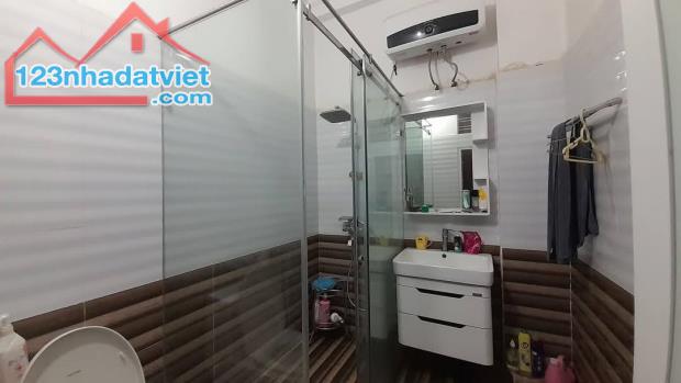 Bán gấp nhà Cát Cụt, Hồ Nam, Lê Chân,HP. 23 tỷ, 80m2,4 tầng. - 2