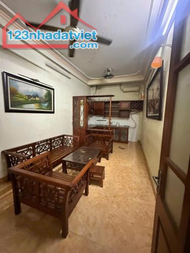 Bán nhà mặt phố Vạn Phúc 45m2, 5 tầng , KD đỉnh, vỉa hè rộng, phố sầm uất - 2