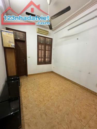 Bán nhà mặt phố Vạn Phúc 45m2, 5 tầng , KD đỉnh, vỉa hè rộng, phố sầm uất - 4