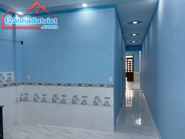 Bán nhà 200m2 MẶT TIỀN vừa ở vừa Kinh Doanh, giá rẻ hơn trong hẻm - 3