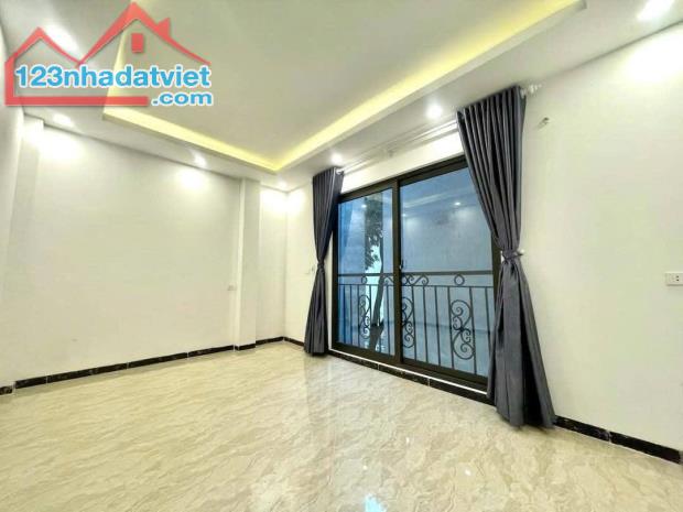 🏡 BÁN NHÀ THANH NHÀN – HAI BÀ TRƯNG – 30M² x 5 TẦNG – THANG MÁY – GIÁ 7.95 TỶ - 1