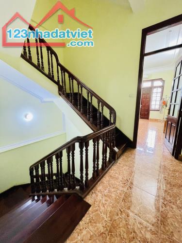 CỰC HIẾM-Mặt Phố Hoàng Quốc Việt 83/92m, 6Tầng, MT 4.2m-66.5 Tỷ, Mặt sau Ôtô đỗ - 5