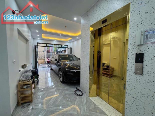 PHÂN LÔ, Ô TÔ, VỈA HÈ, THANG MÁY, NAM DƯ- HOÀNG MAI, 45M2, MT 4,5, GIÁ 13,3 TỶ.