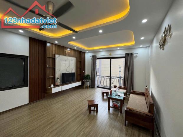 PHÂN LÔ, Ô TÔ, VỈA HÈ, THANG MÁY, NAM DƯ- HOÀNG MAI, 45M2, MT 4,5, GIÁ 13,3 TỶ. - 3