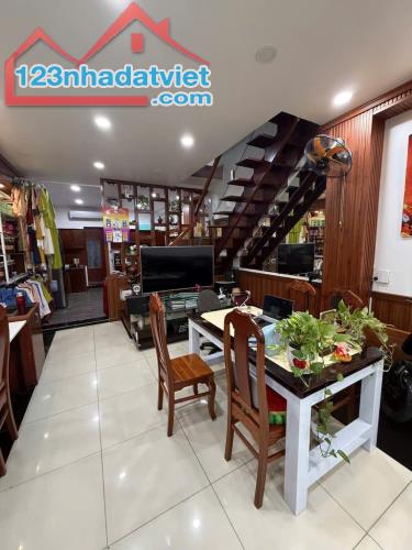 MẶT TIỀN HXT TRÁNH THÔNG KINH DOANH, TRƯỜNG CHINH GIÁP TÂN BÌNH,NHÀ MỚI ĐẸP 5 TẦNG 6 PHÒNG - 2