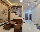 Bán hoa hậu phố Đại Đồng 40m, 5 tầng, ô tô 50m, khu dân chí cao.